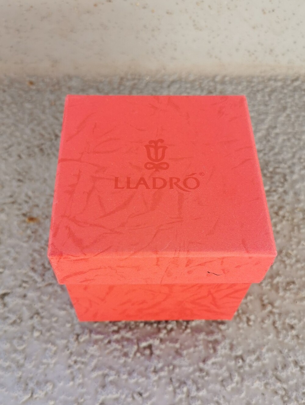 Lladró Spain Scented Candle Sealed in Box Coral Red
